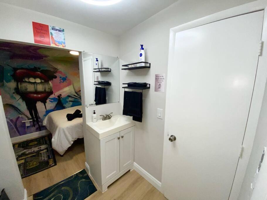 Cozy & Colorful Miami Art Canvas W/Hottub & Murals Eksteriør bilde